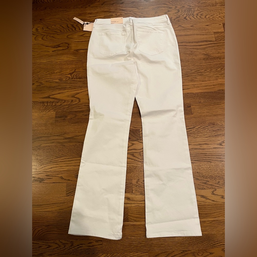 NYDJ Barbara Boot Cut Jeans - NWT - Picture 2 of 5